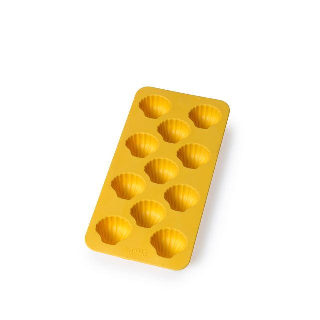 Cubetera con tapa concha