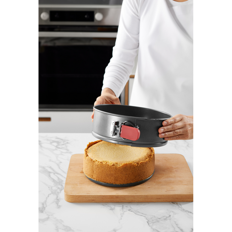 Molde redondo desmontable antiadherente 24 cm